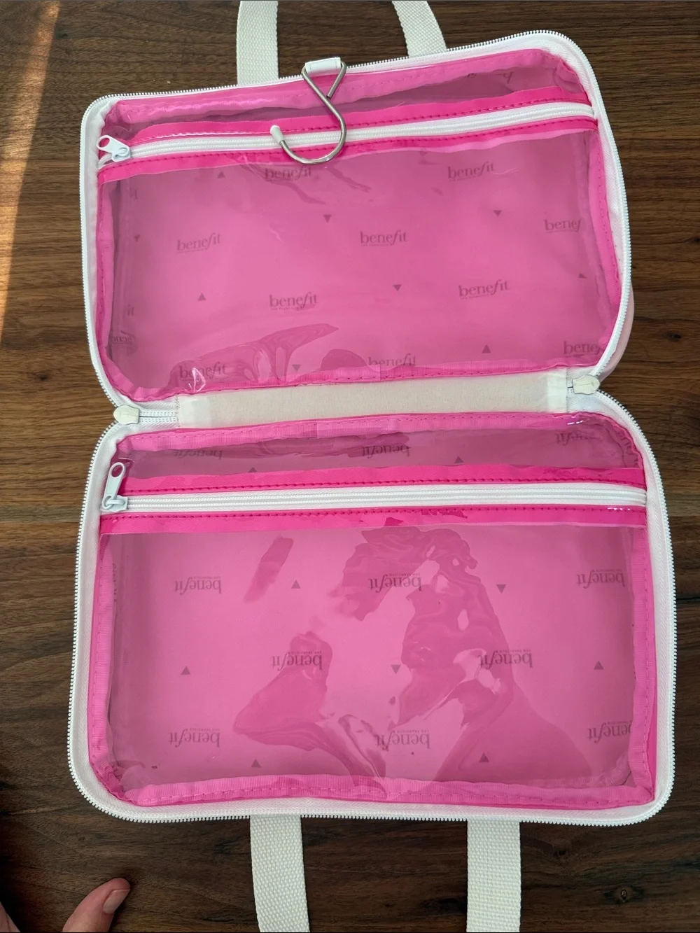 BENEFIT San Fransisco Weekender Makeup Travel Case